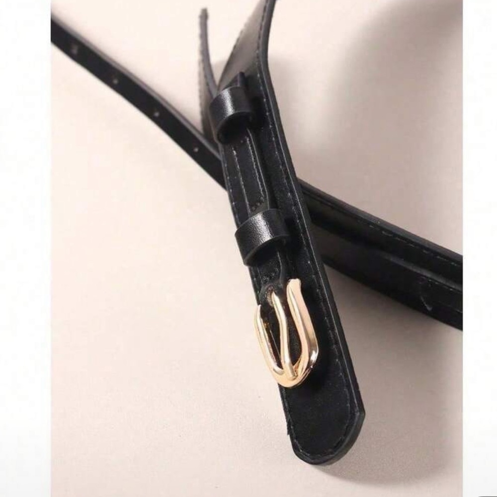 Zara limited edition minimalist Black faux Leather Belt - Picture 8 of 8